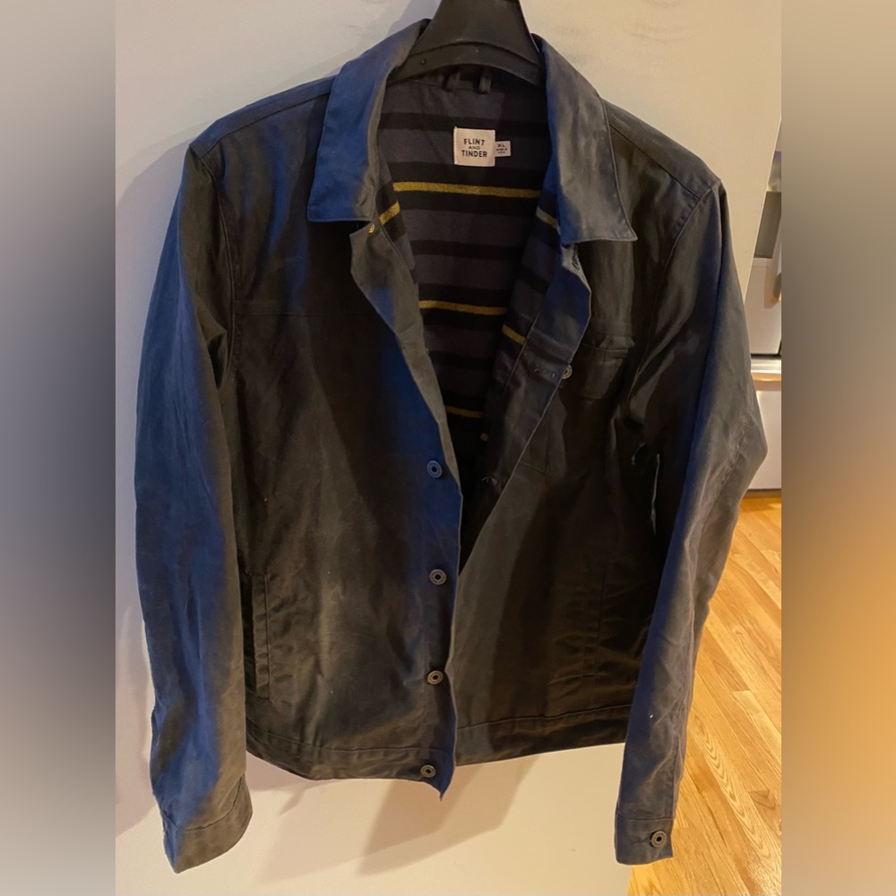 Flint and Tinder by Huckberry. Flannel-lined Waxed Trucker Jacket. Size XL